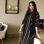 ملحفه مخططه اسود في ابيض