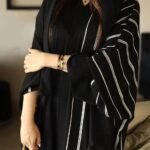 ⁦ملحفه مخططه اسود في ابيض⁩ - الصورة ⁦3⁩