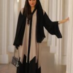 عباية بيج في اسود